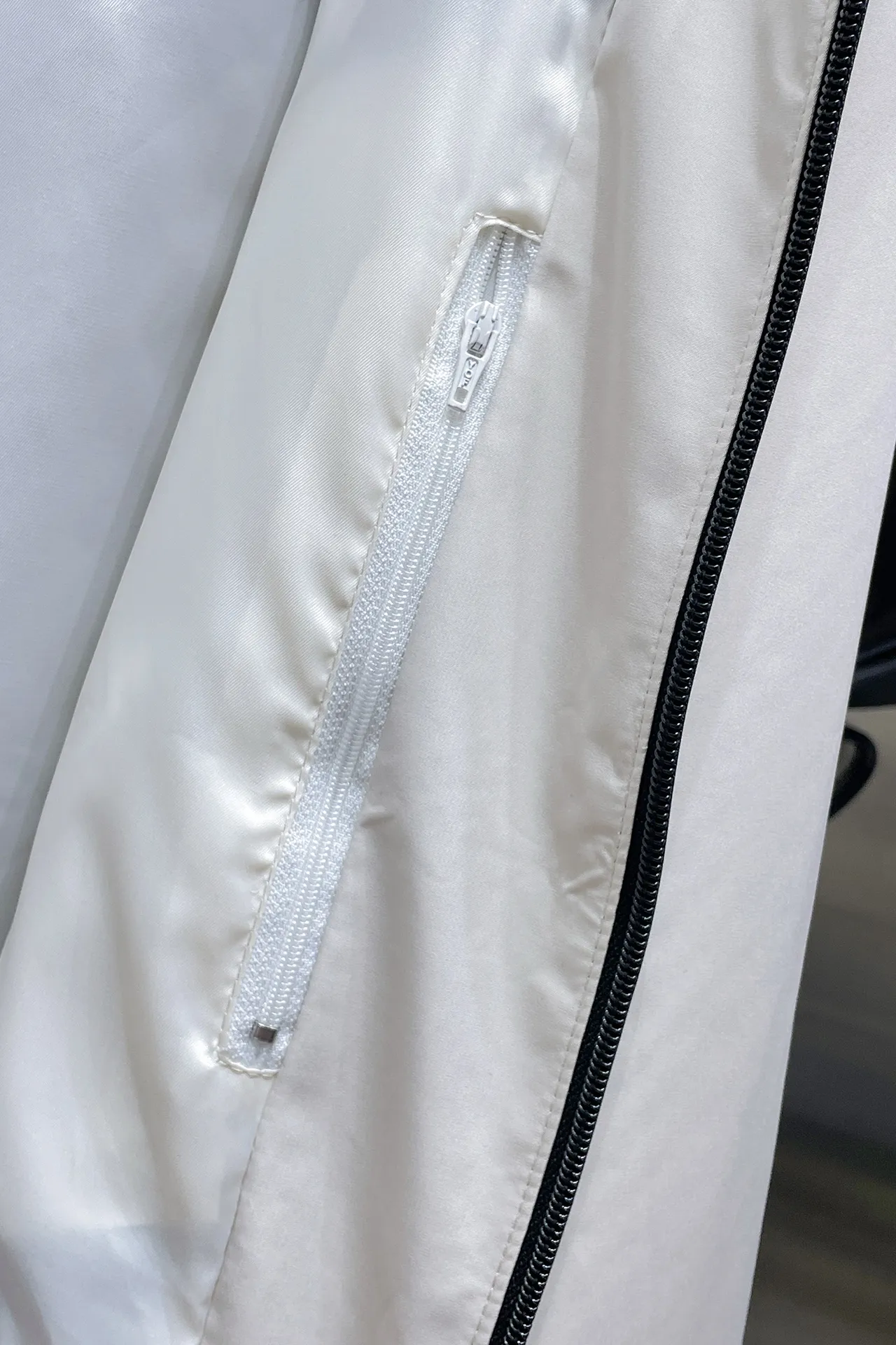 Same Style， ， 2026 New Arrival ， Original Premium Breathable ， ， ， Quality。 ， Sizes：M～3XL，